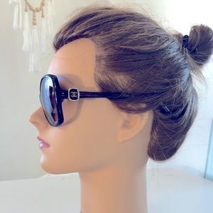 CHANEL Sunglasses